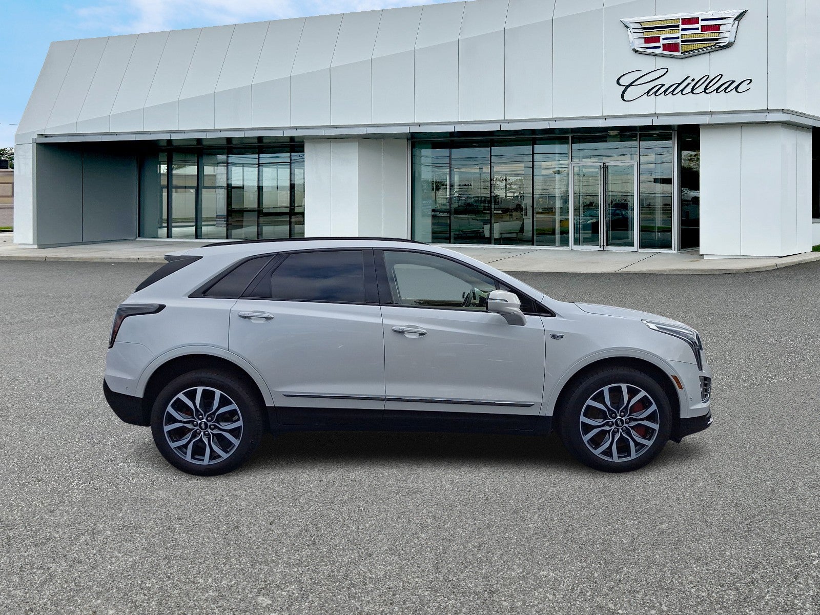2024 Cadillac XT5 Sport
