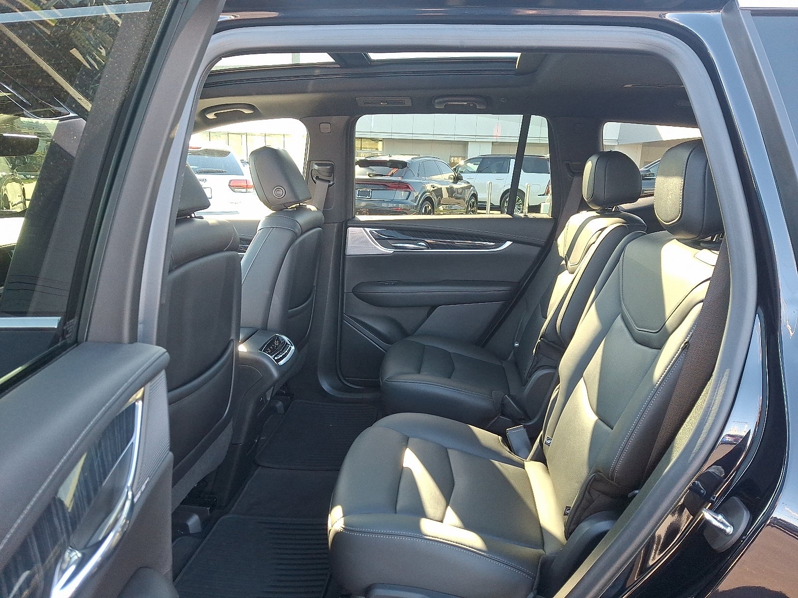 2022 Cadillac XT6 Premium Luxury