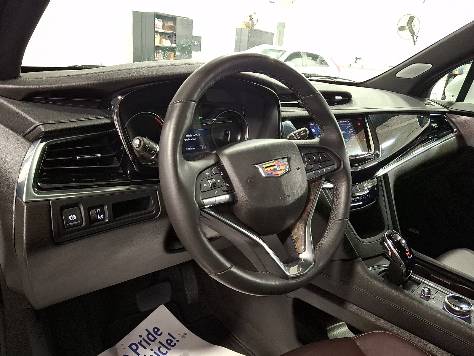 2023 Cadillac XT6 Premium Luxury