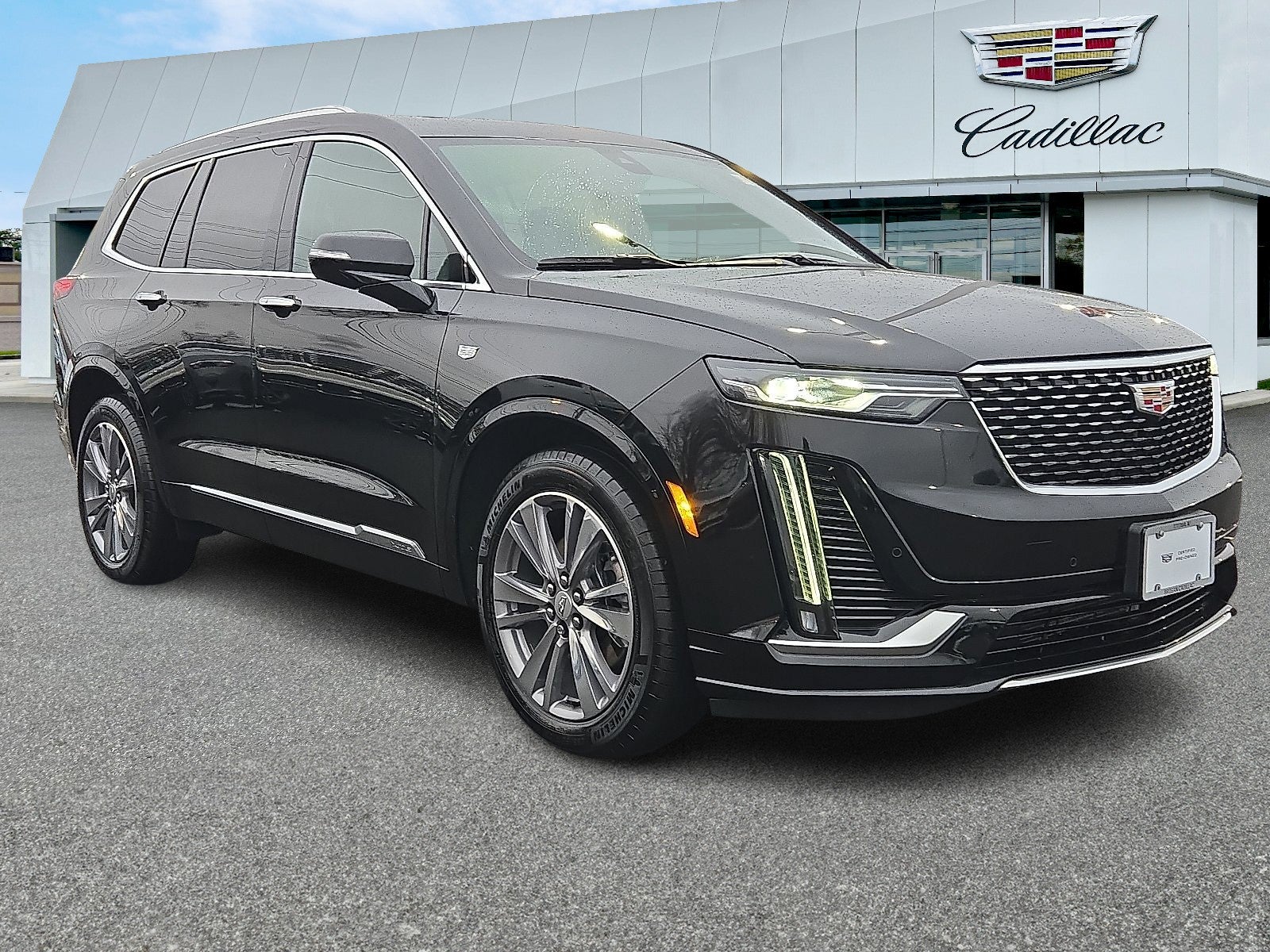 2025 Cadillac XT6 Premium Luxury