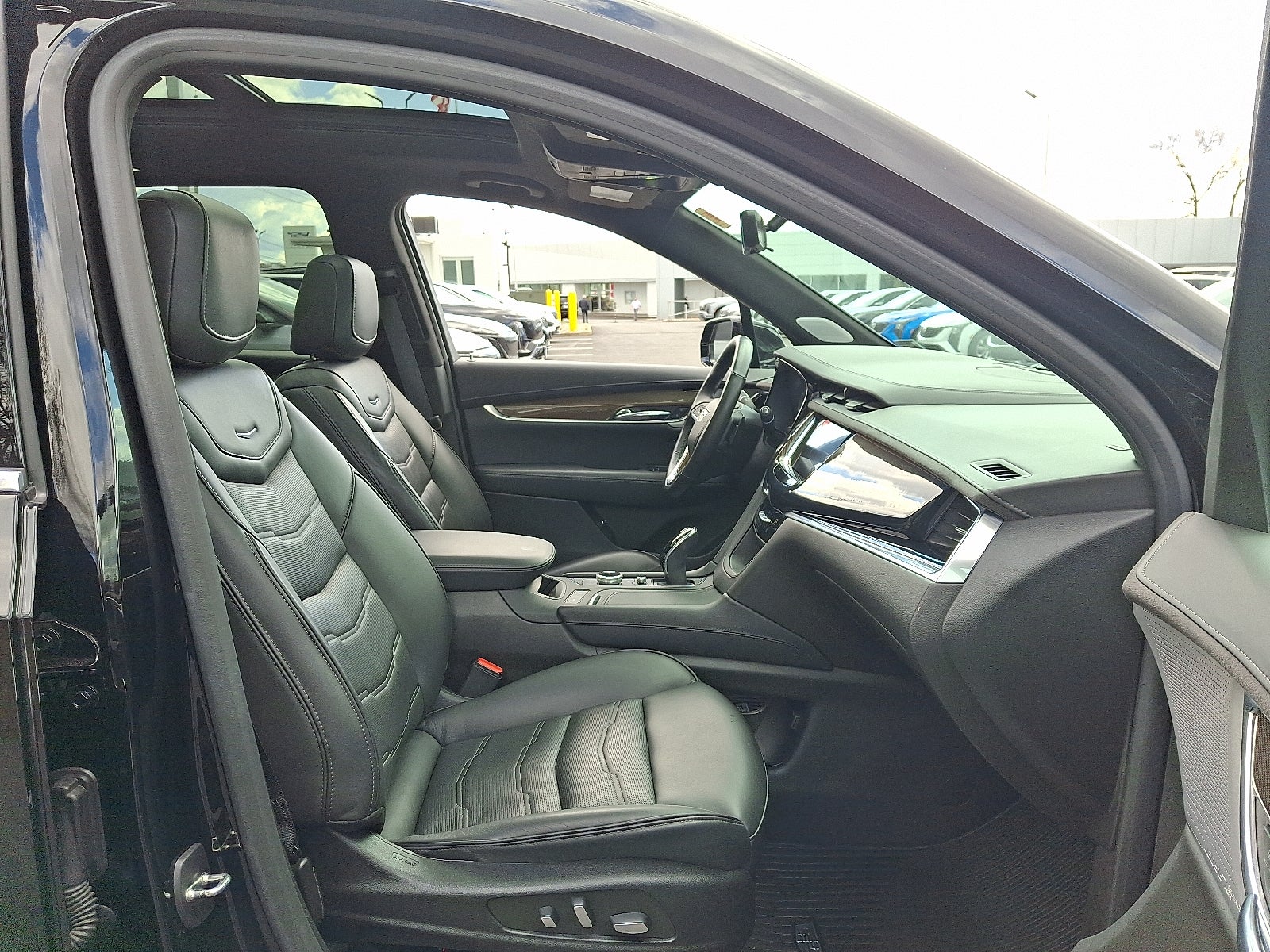 2022 Cadillac XT6 Premium Luxury