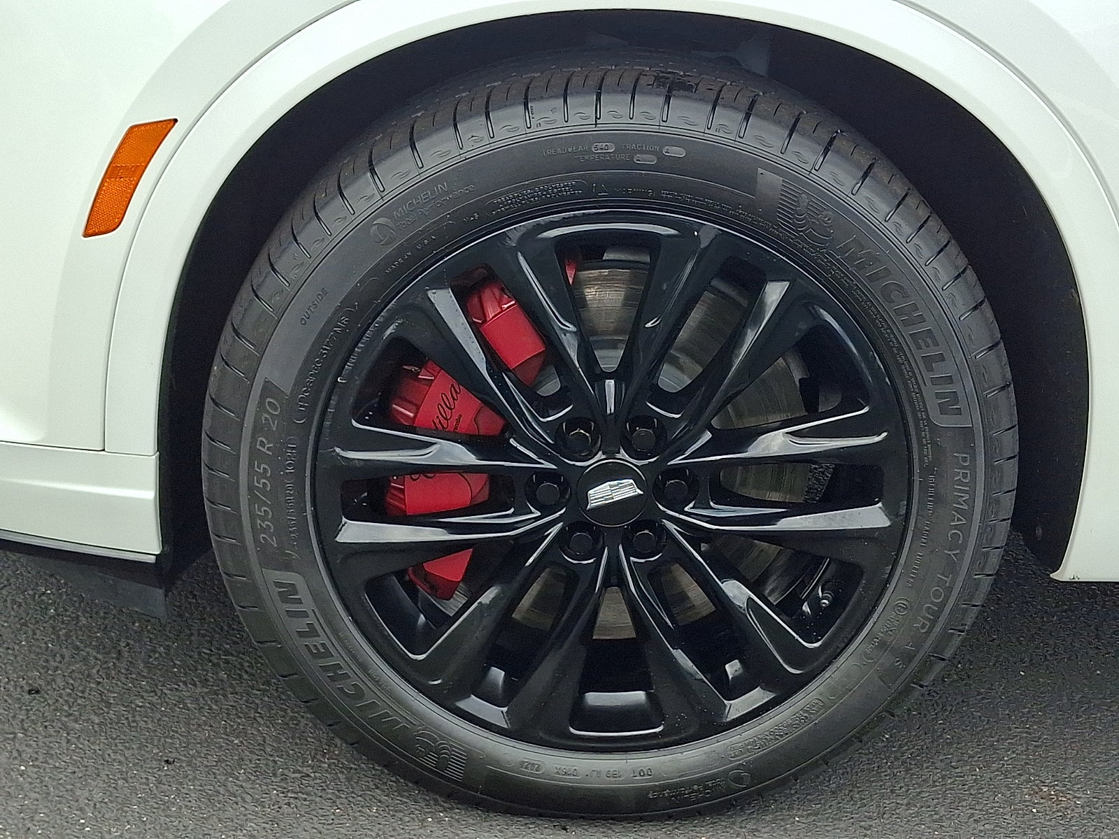 2023 Cadillac XT6 Sport