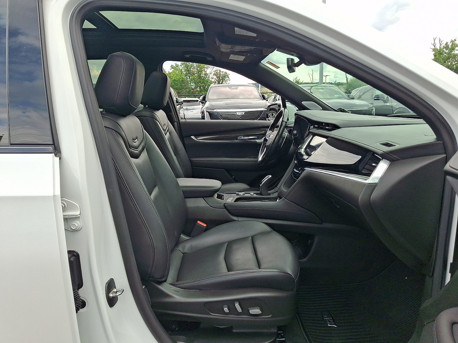 2023 Cadillac XT6 Sport