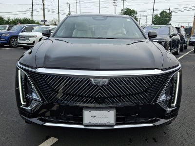 2025 Cadillac LYRIQ Luxury 1