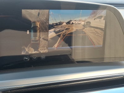 2024 Cadillac LYRIQ Luxury 1