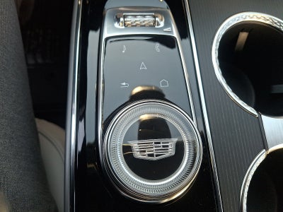 2024 Cadillac LYRIQ Luxury 1