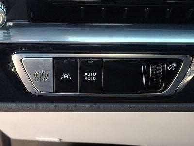 2024 Cadillac LYRIQ Luxury 1