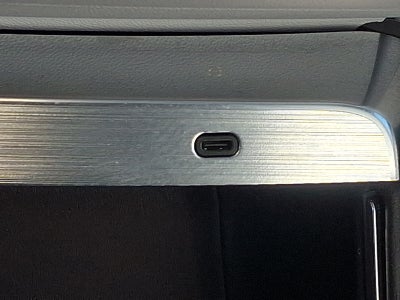 2024 Cadillac LYRIQ Luxury 1