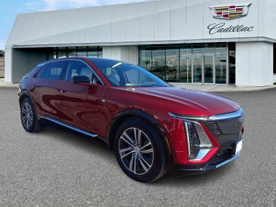 2024 Cadillac LYRIQ Luxury 1