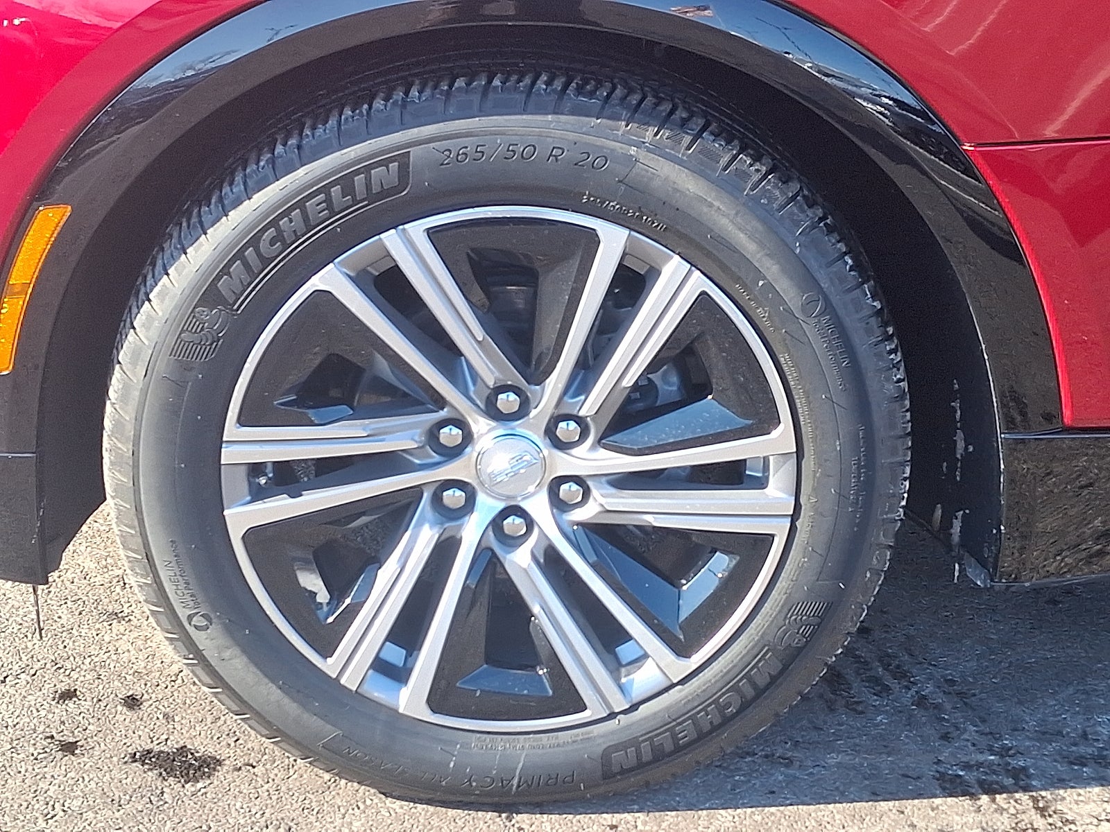 2024 Cadillac LYRIQ Luxury 1