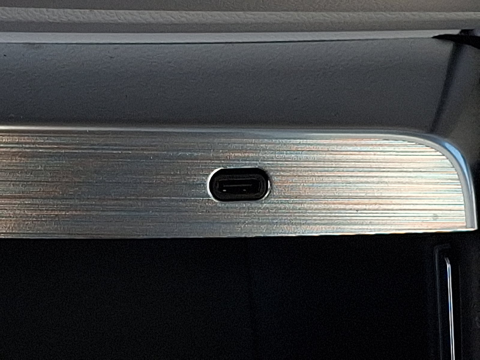 2024 Cadillac LYRIQ Luxury 1