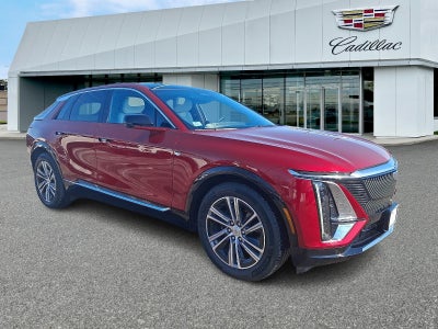 2024 Cadillac LYRIQ Luxury 1