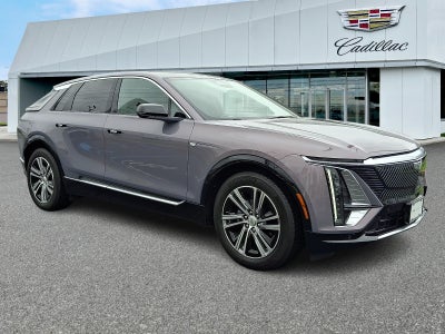 2024 Cadillac LYRIQ Luxury 1