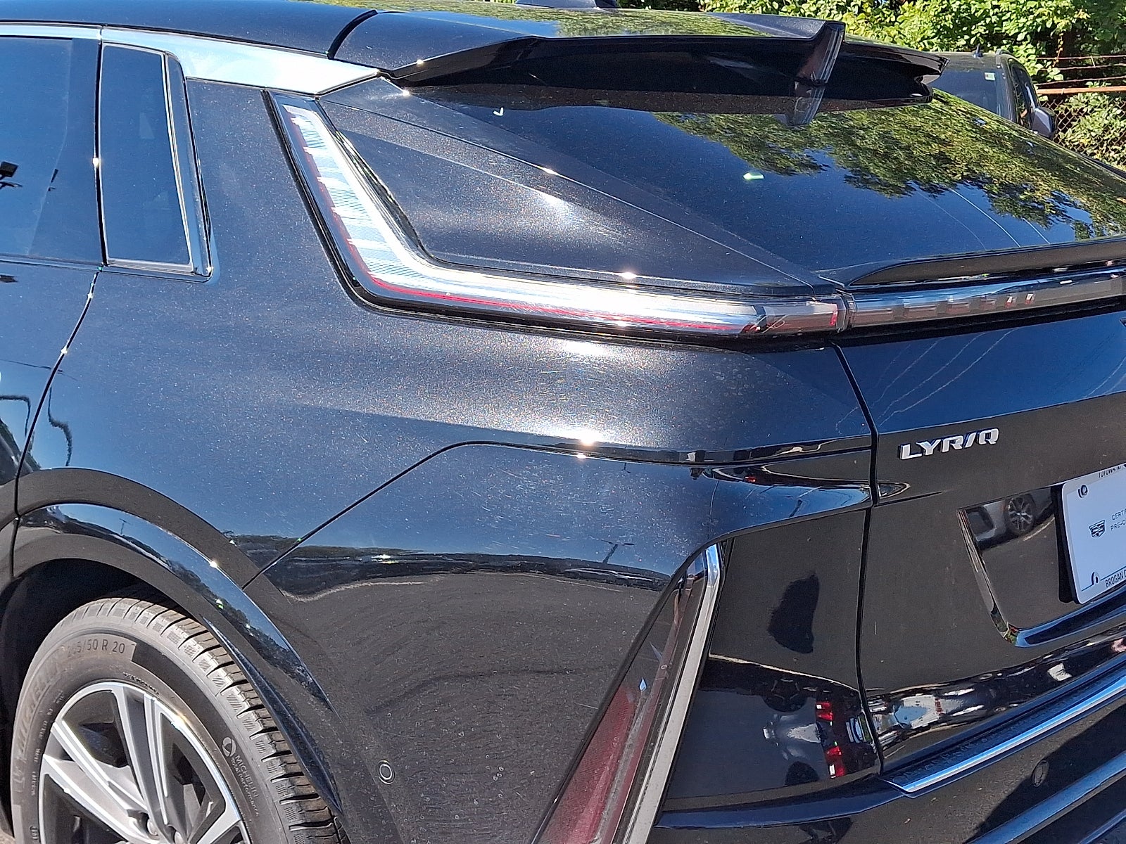 2024 Cadillac LYRIQ Luxury 2