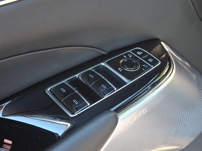 2024 Cadillac LYRIQ Luxury 2