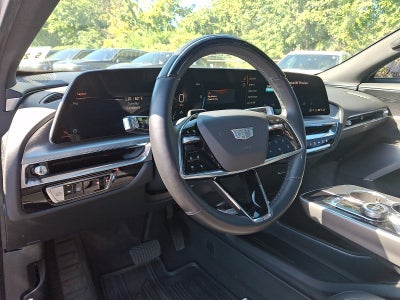 2024 Cadillac LYRIQ Luxury 2