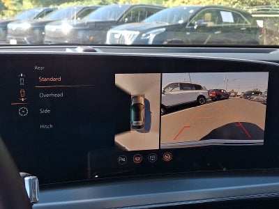 2024 Cadillac LYRIQ Luxury 2