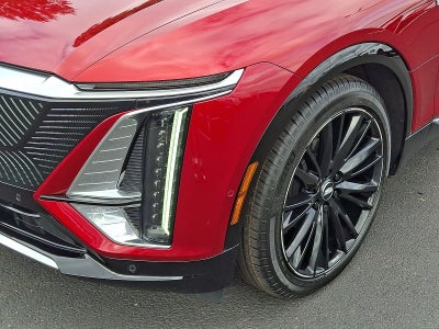 2024 Cadillac LYRIQ Luxury 3