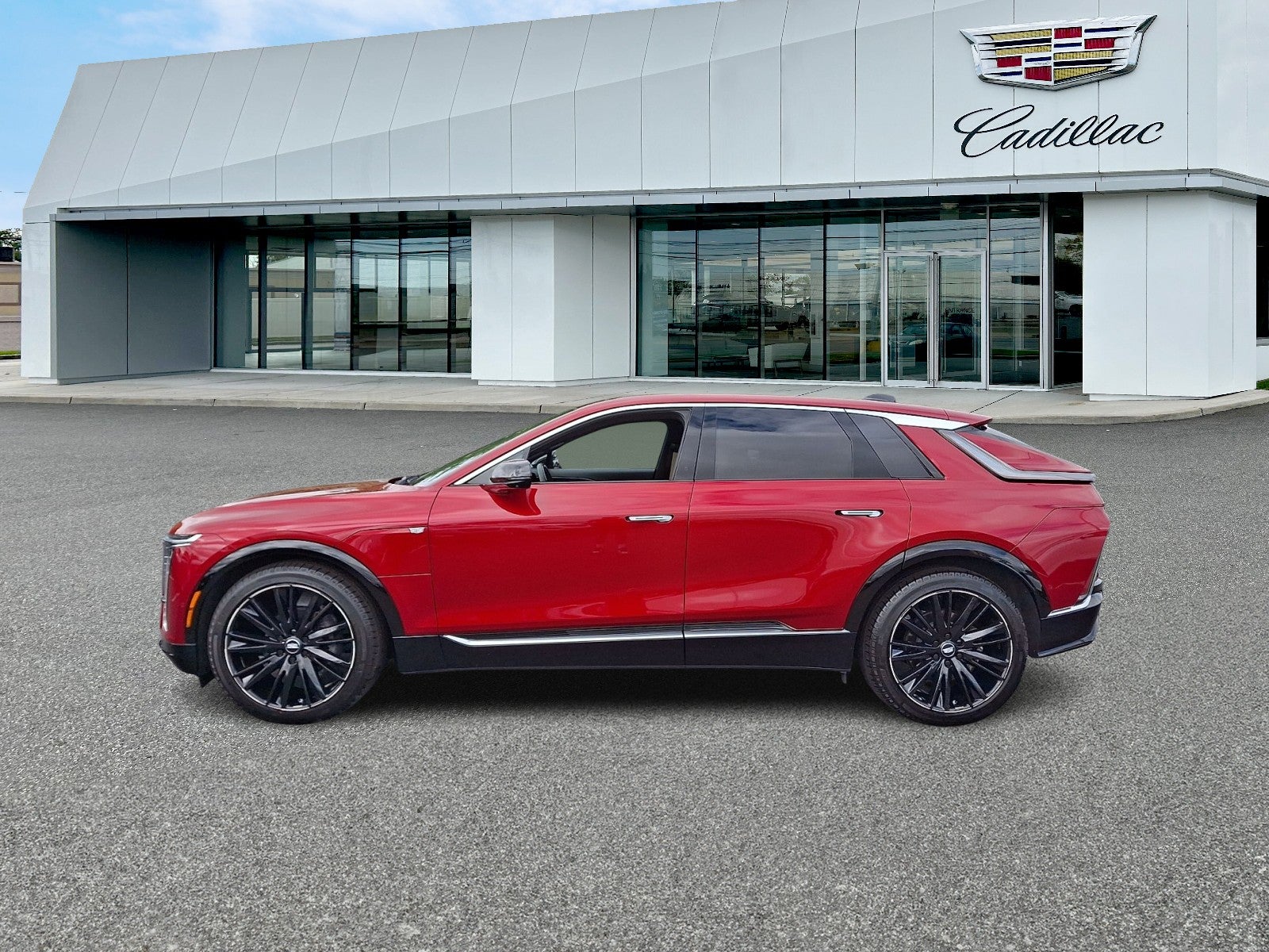 2024 Cadillac LYRIQ Luxury 3