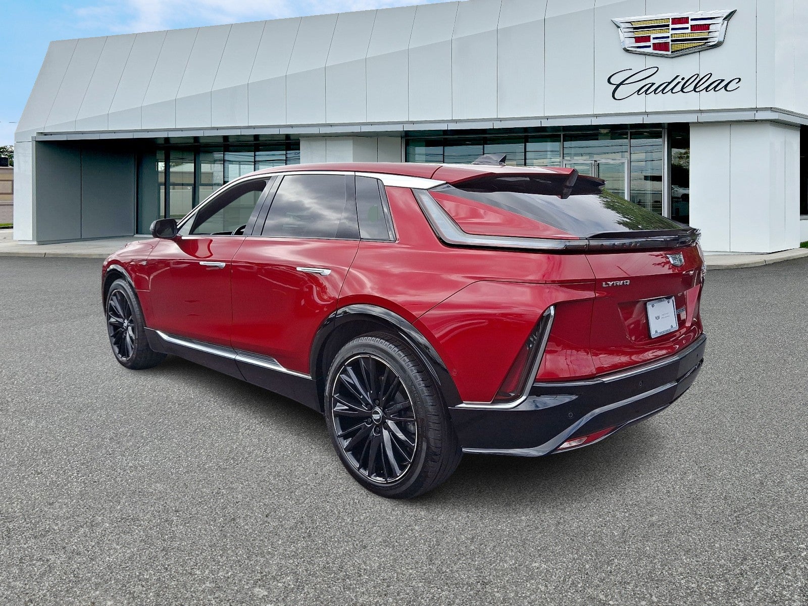 2024 Cadillac LYRIQ Luxury 3