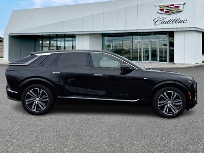 2024 Cadillac LYRIQ Luxury 3
