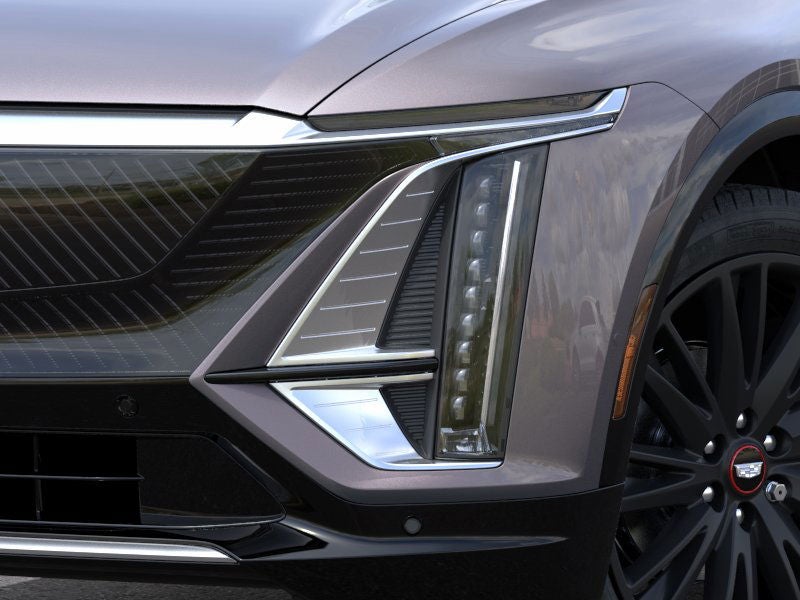 2025 Cadillac LYRIQ Luxury 3