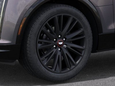 2025 Cadillac LYRIQ Luxury 3