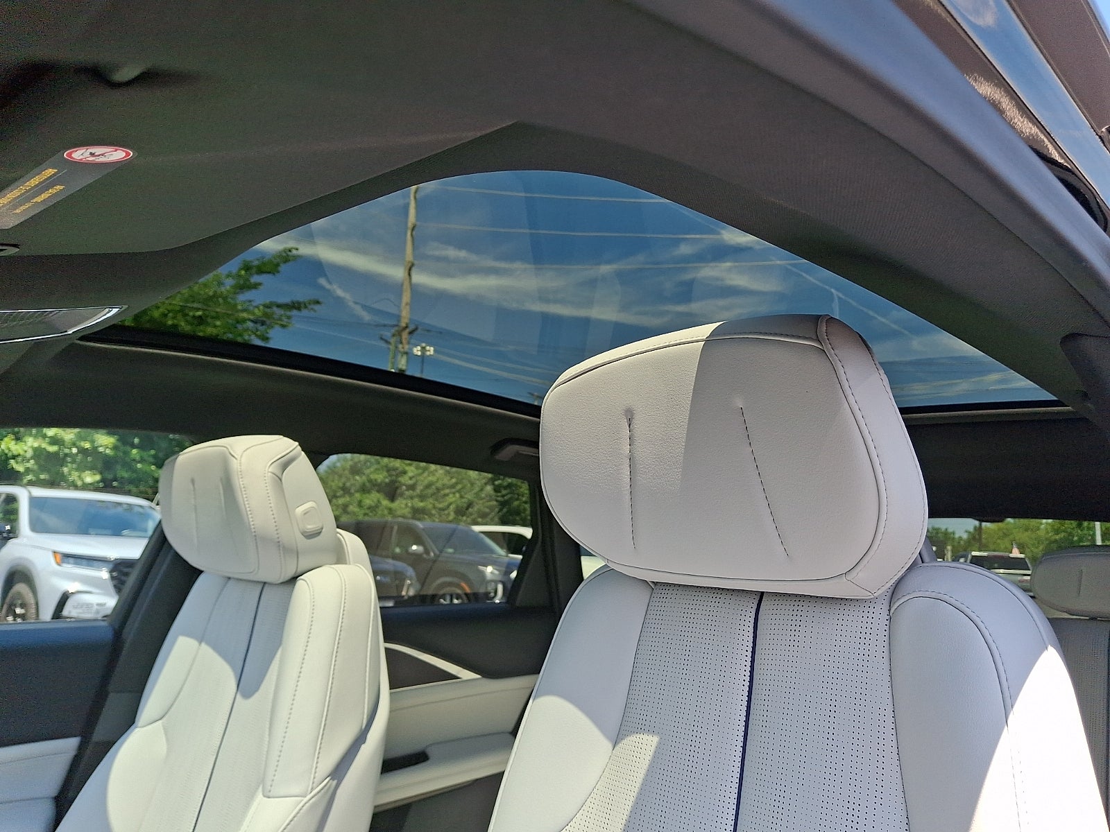 2024 Cadillac LYRIQ Sport 1