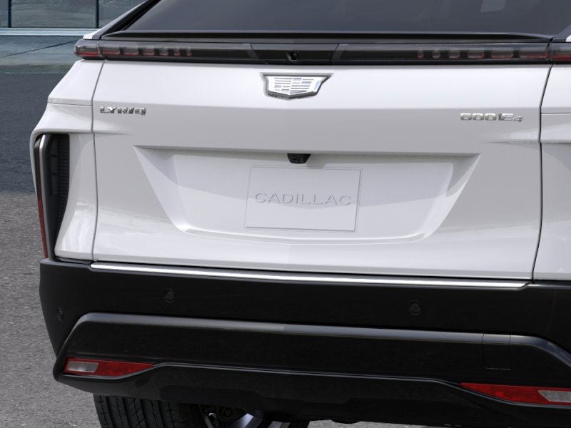 2025 Cadillac LYRIQ Luxury 3