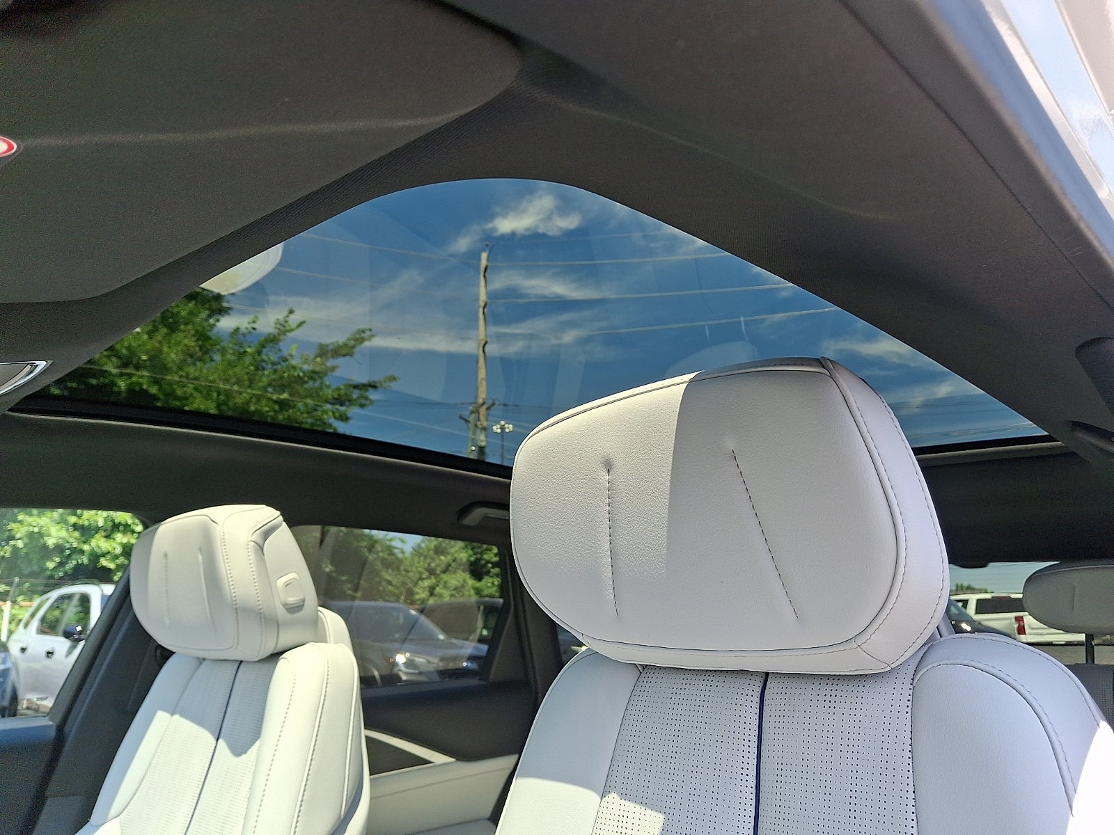 2024 Cadillac LYRIQ Sport 1