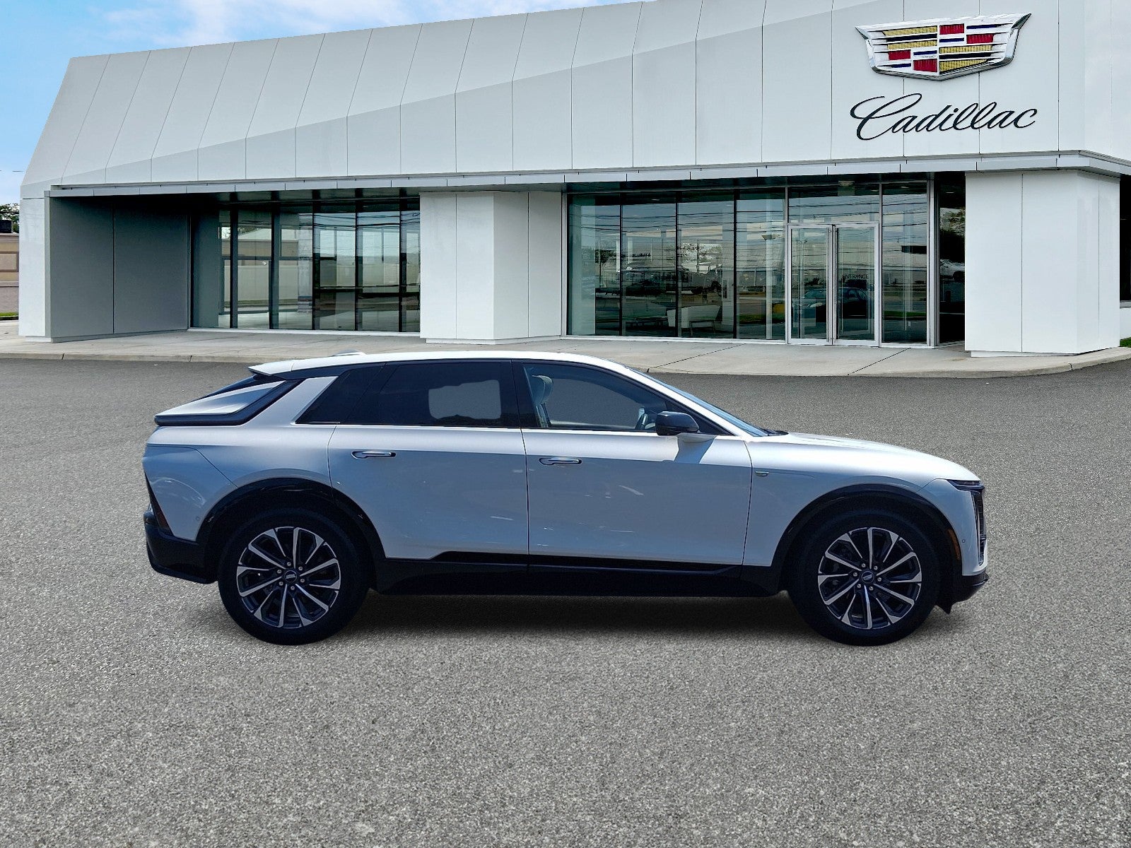 2024 Cadillac LYRIQ Sport 1