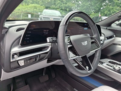 2024 Cadillac LYRIQ Sport 2