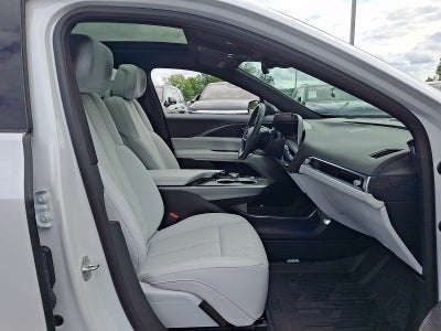 2024 Cadillac LYRIQ Sport 2
