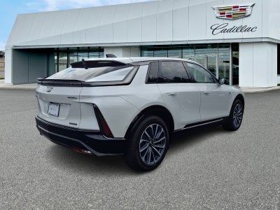 2024 Cadillac LYRIQ Sport 2