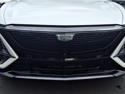 2024 Cadillac LYRIQ Sport 2
