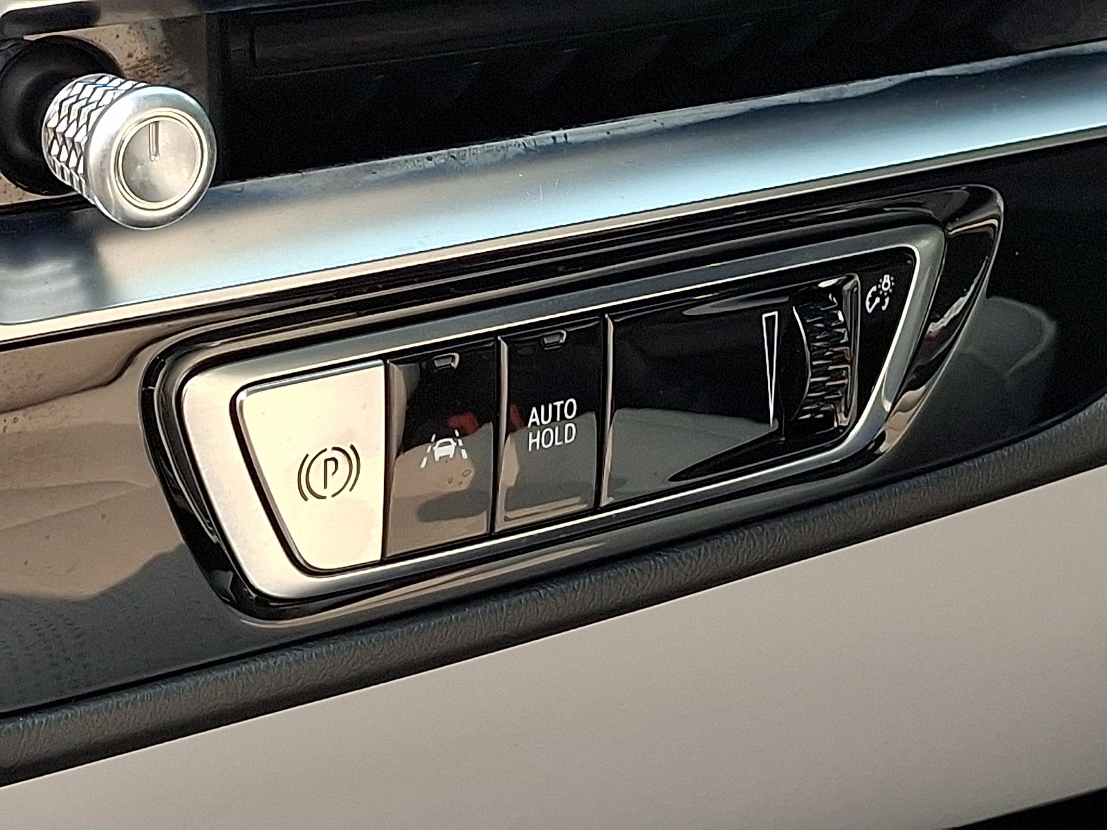 2026 Cadillac LYRIQ Premium Sport