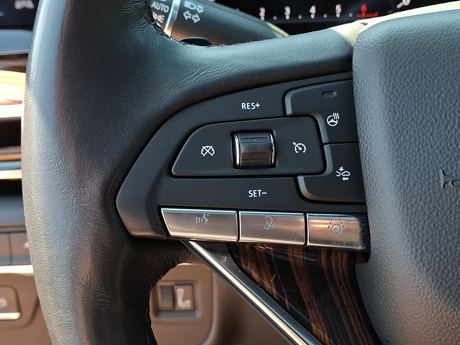2023 Cadillac Escalade Premium Luxury