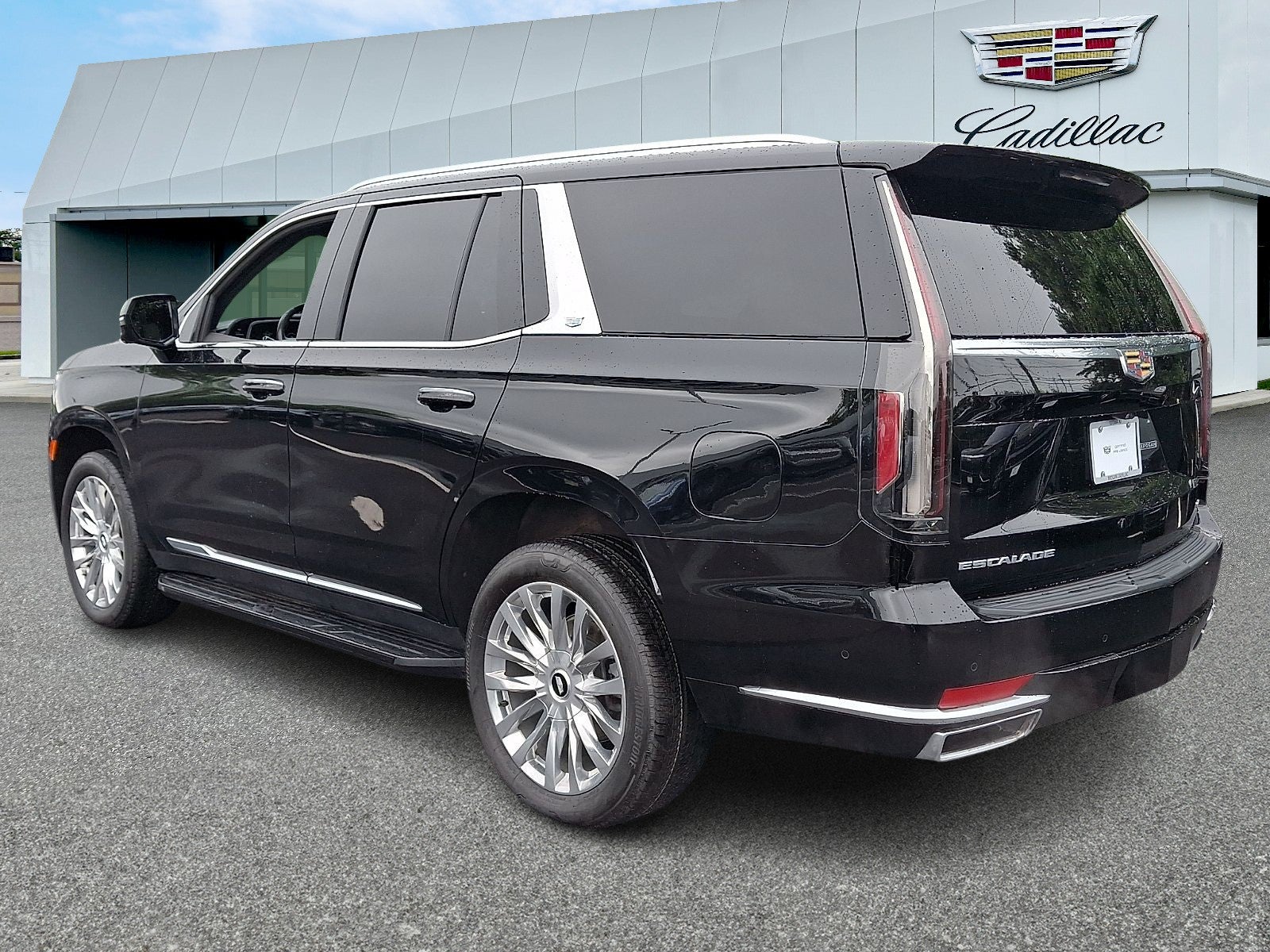 2023 Cadillac Escalade Premium Luxury