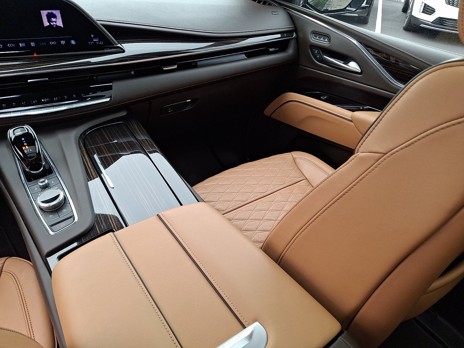 2024 Cadillac Escalade Premium Luxury
