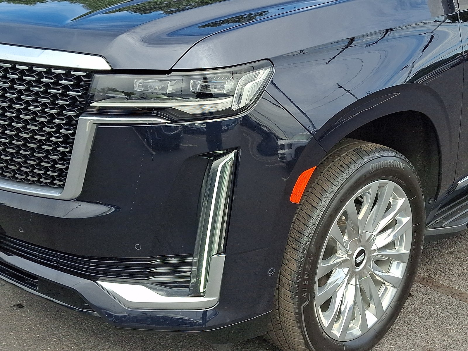 2024 Cadillac Escalade Premium Luxury