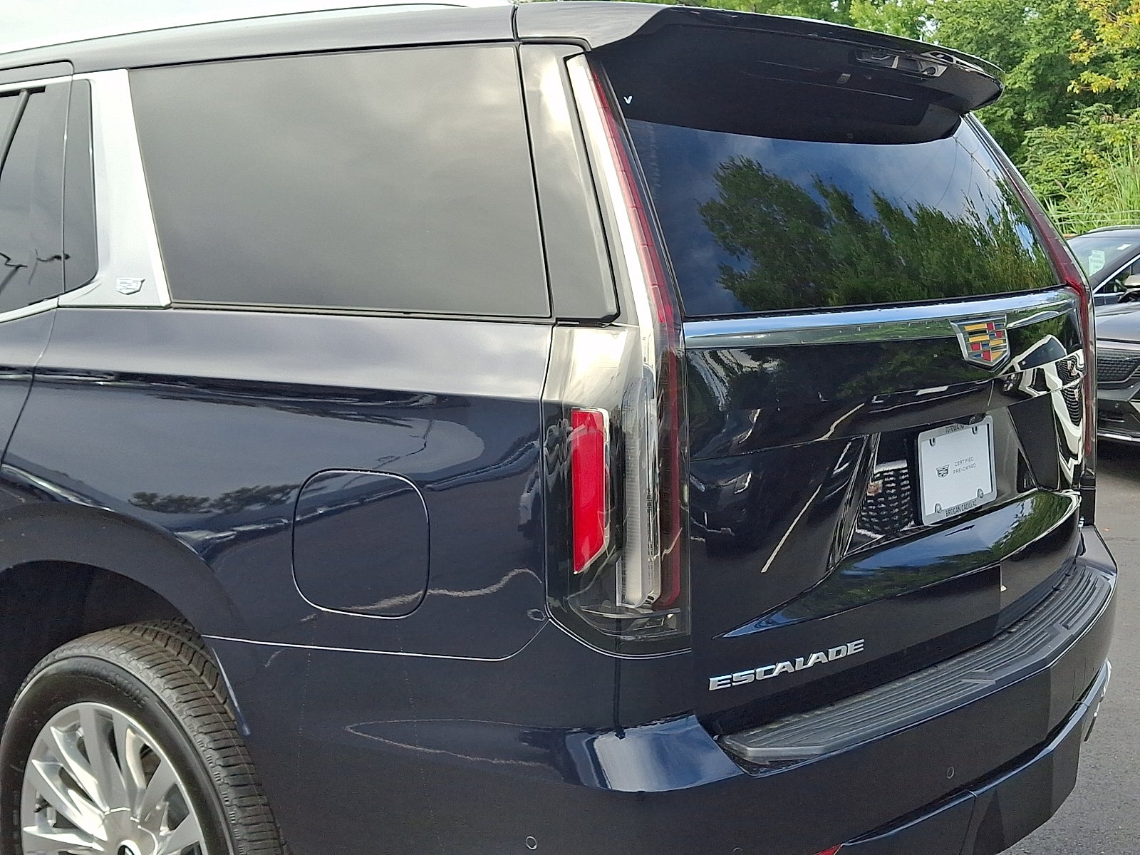 2024 Cadillac Escalade Premium Luxury