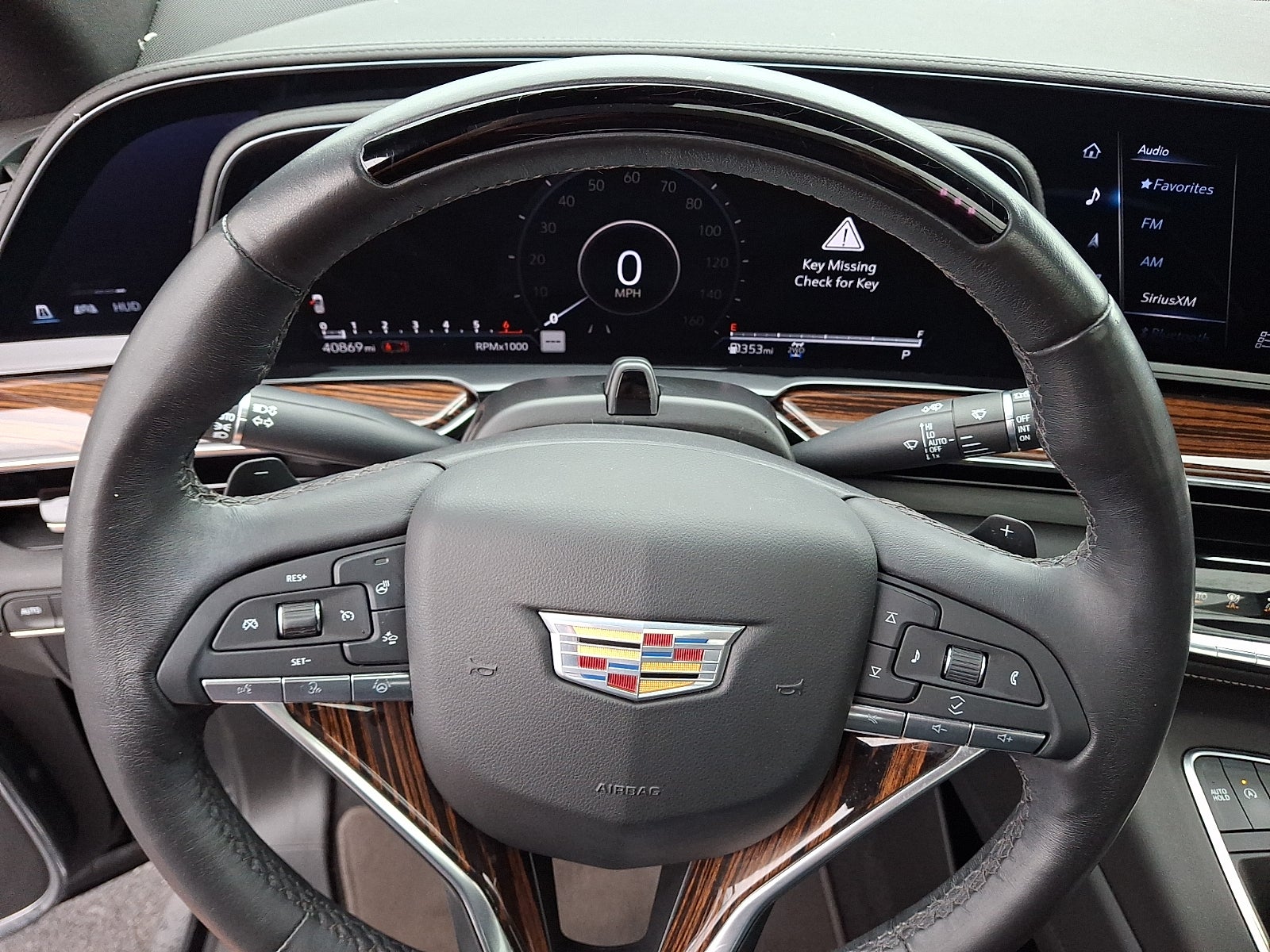 2023 Cadillac Escalade Premium Luxury