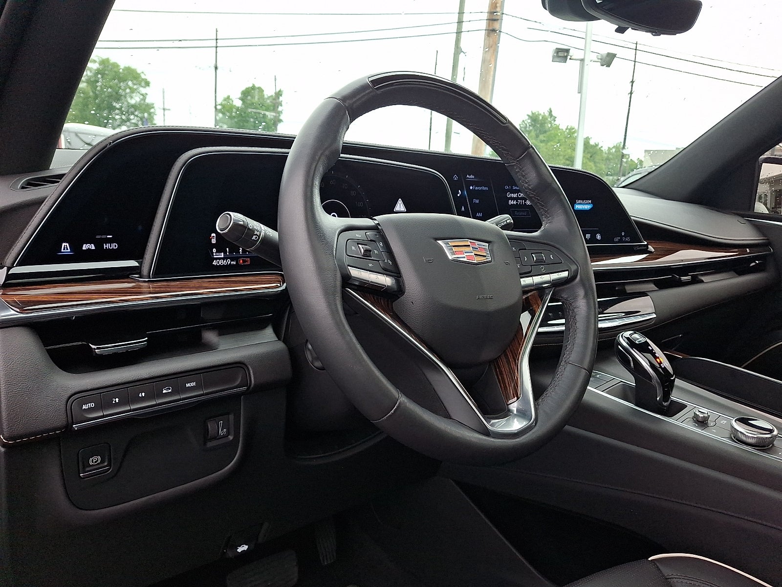 2023 Cadillac Escalade Premium Luxury