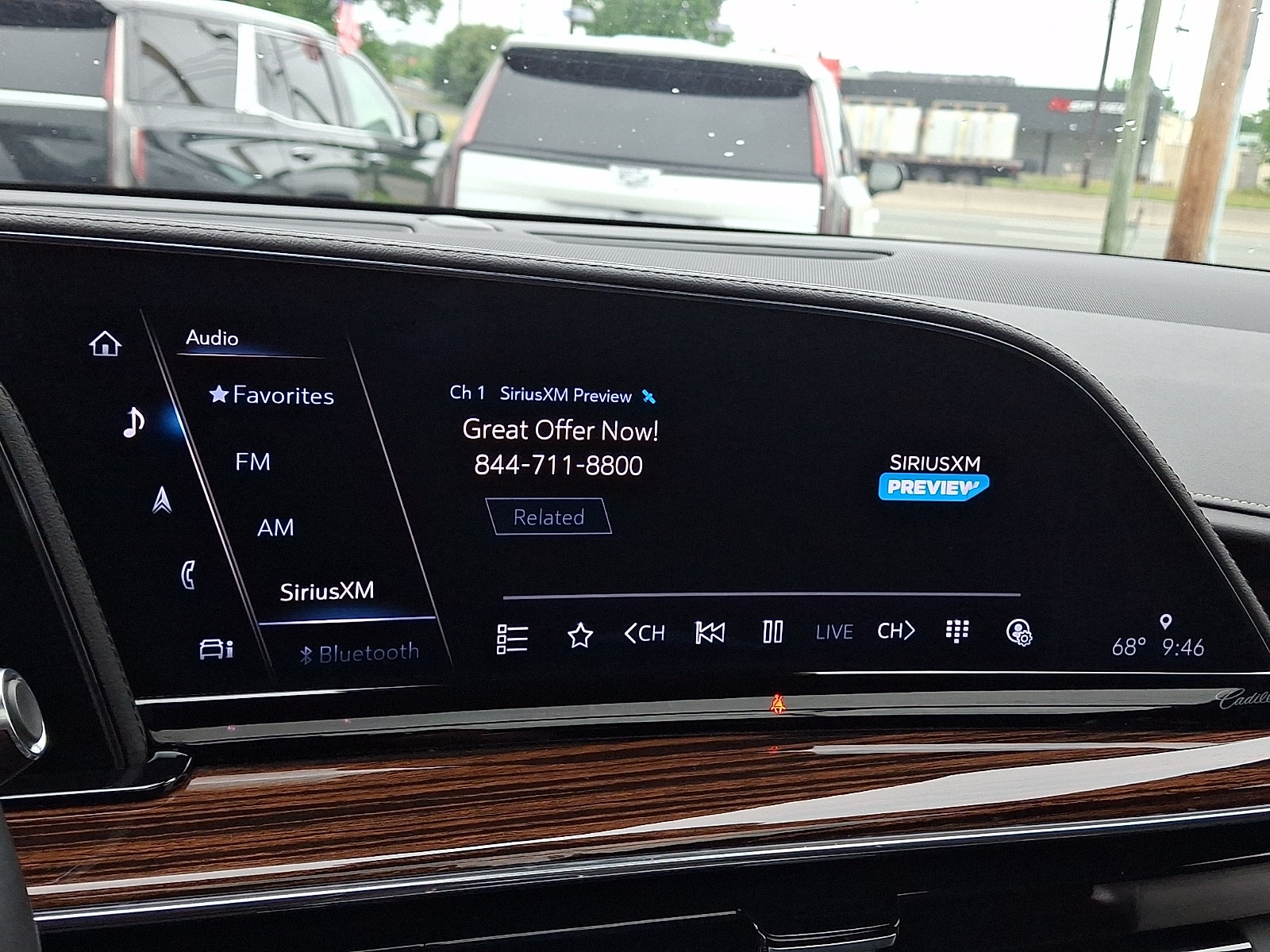 2023 Cadillac Escalade Premium Luxury