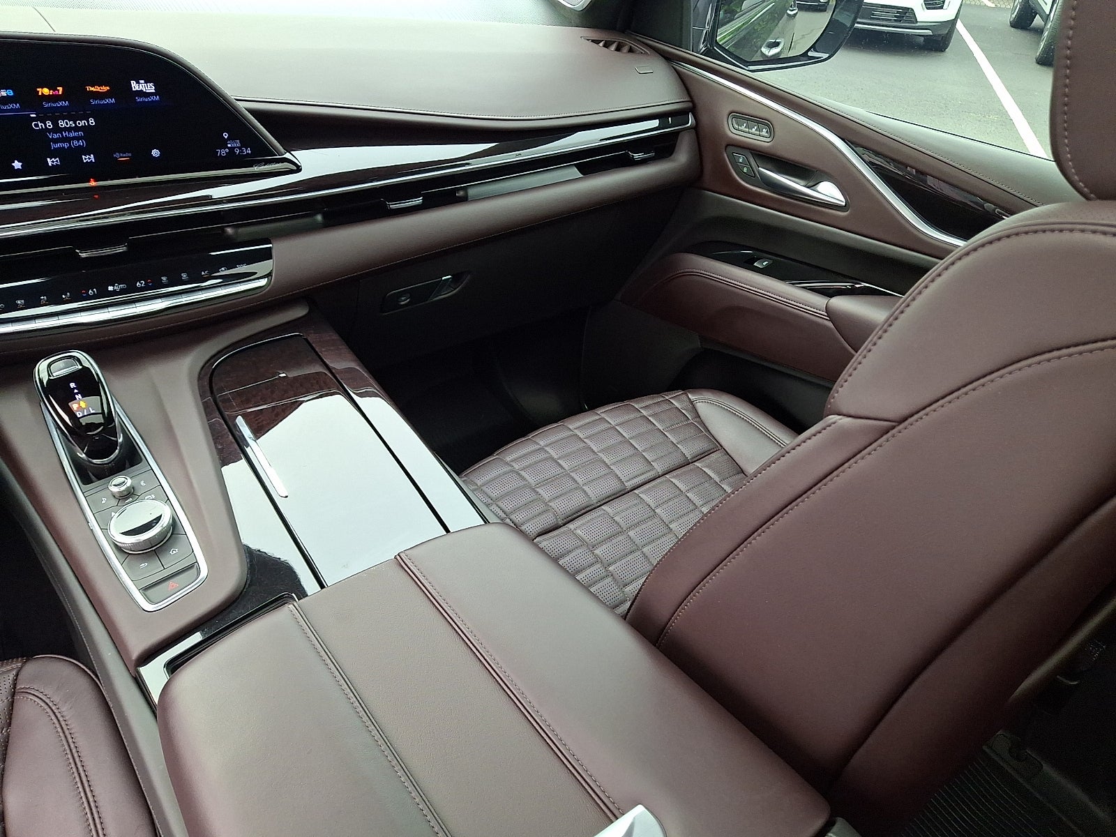 2022 Cadillac Escalade Premium Luxury Platinum