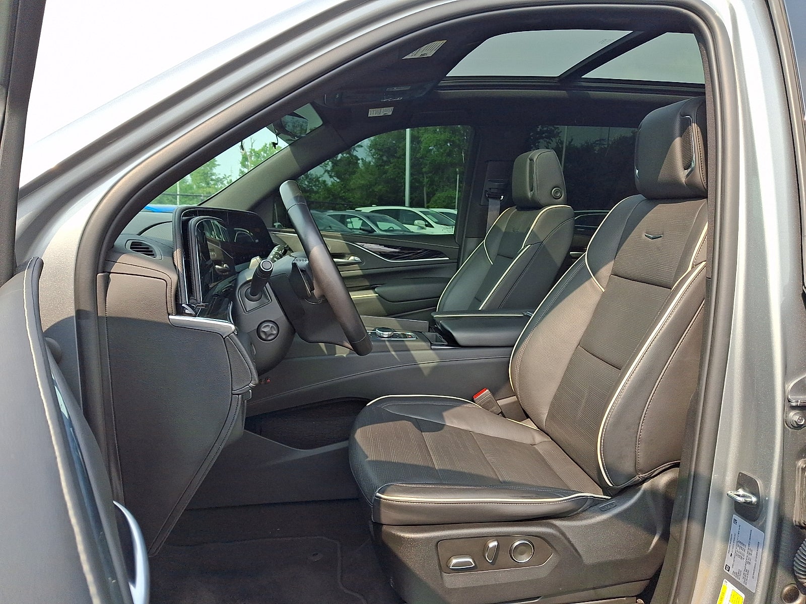 2023 Cadillac Escalade 4WD Sport
