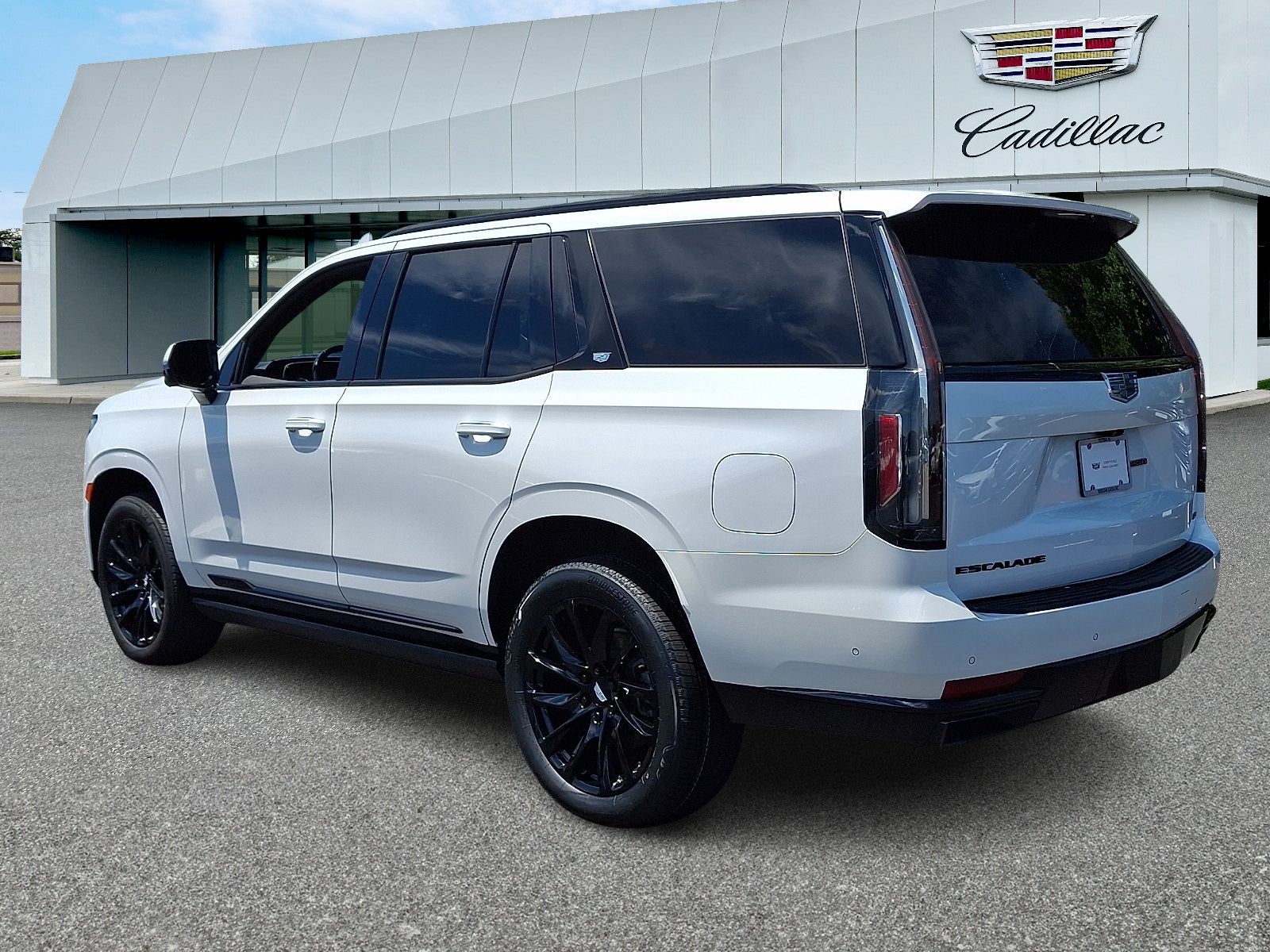 2023 Cadillac Escalade Sport