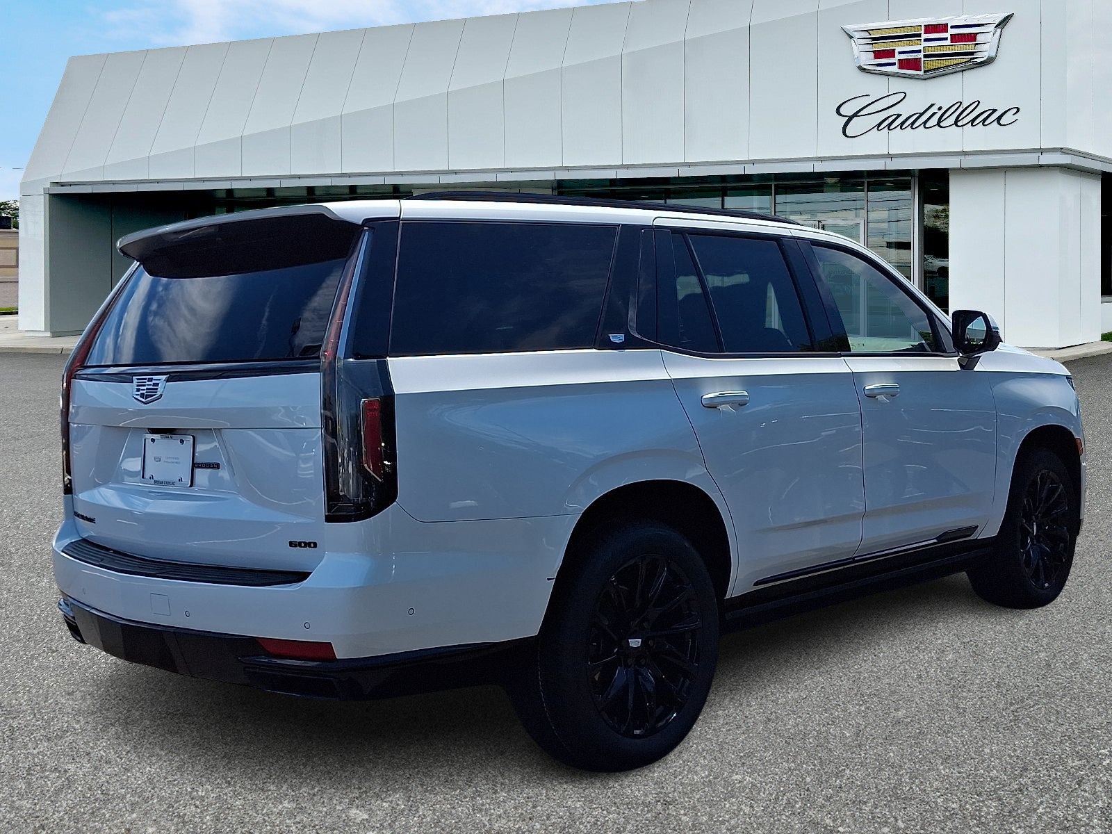 2023 Cadillac Escalade Sport