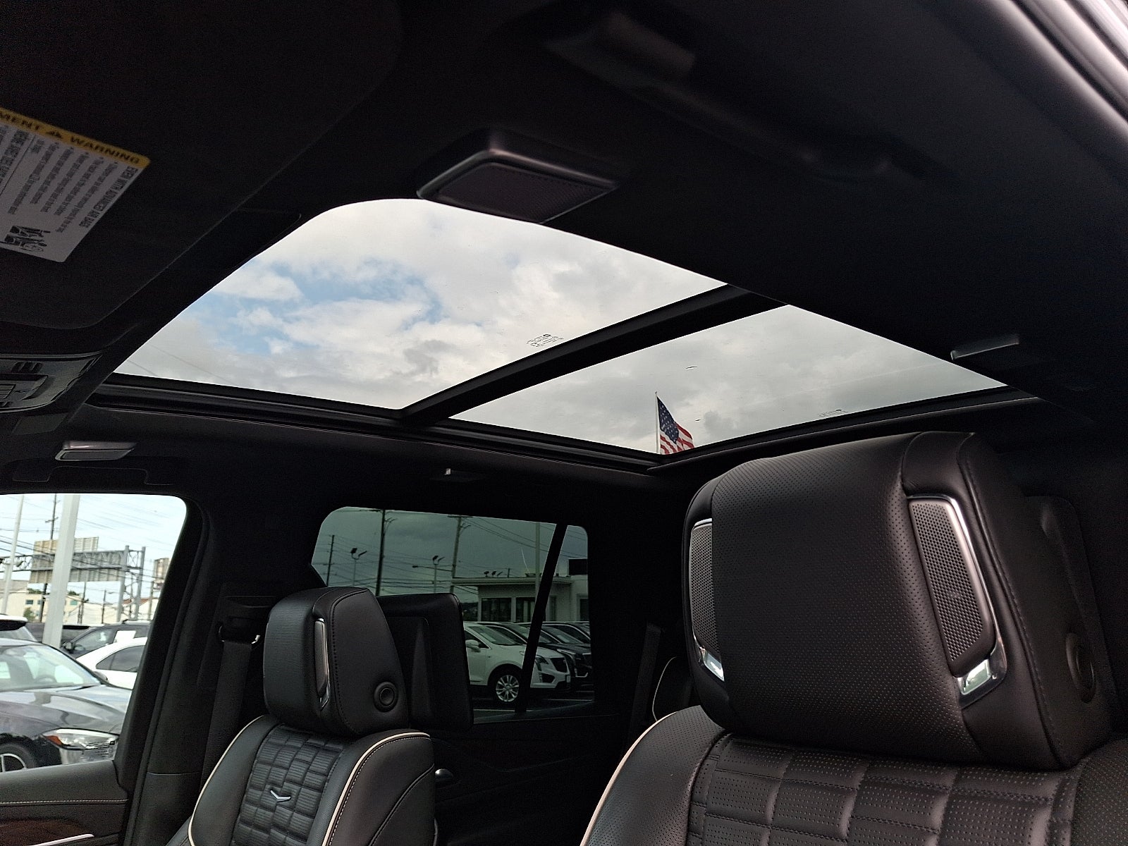 2023 Cadillac Escalade Sport Platinum
