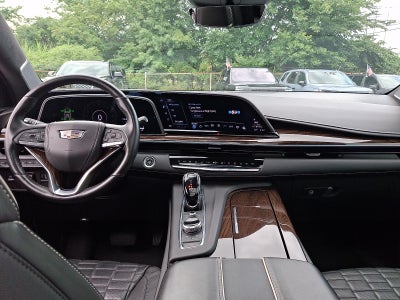 2023 Cadillac Escalade Sport Platinum